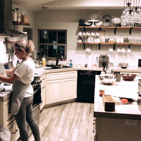 Hello there! Iโm Wilow - Picture 3 of 6